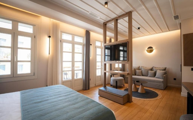 Navria Hotel