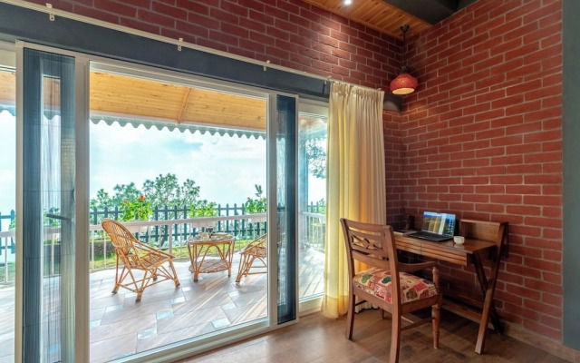 ELIVAAS Fleur De Lis 4 BHK Villa