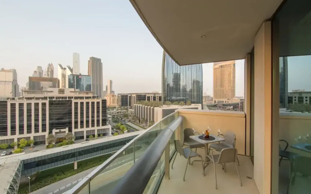 Maison Privee - 5 stars Apt in Architectural Marvel of Dubai