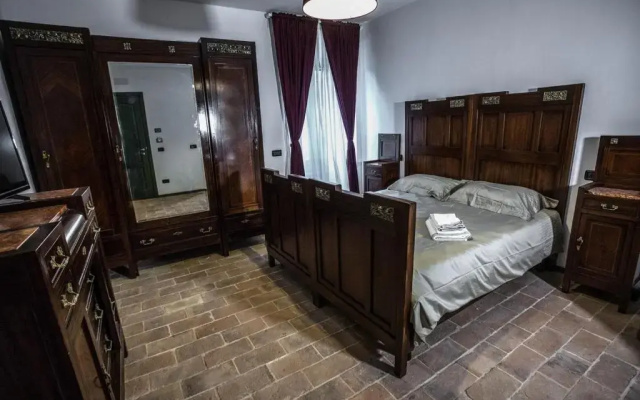 Massignano 116 (Adults Only)