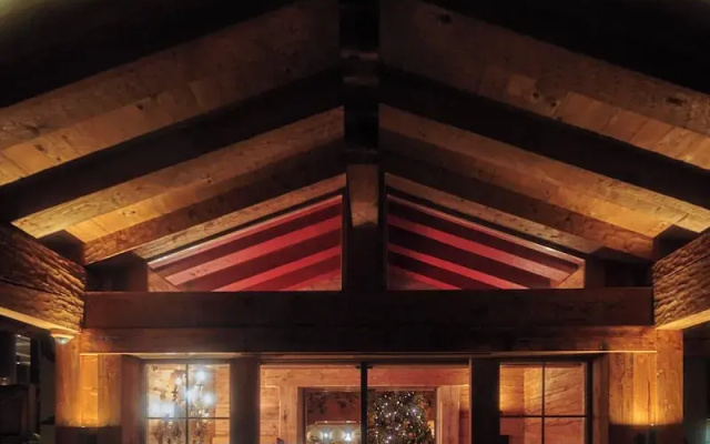 LeCrans Hotel & Spa