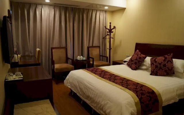 Elan Hotel