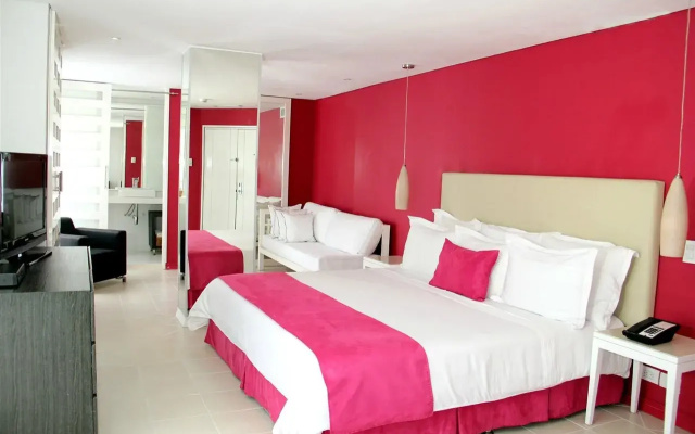 Country International Hotel