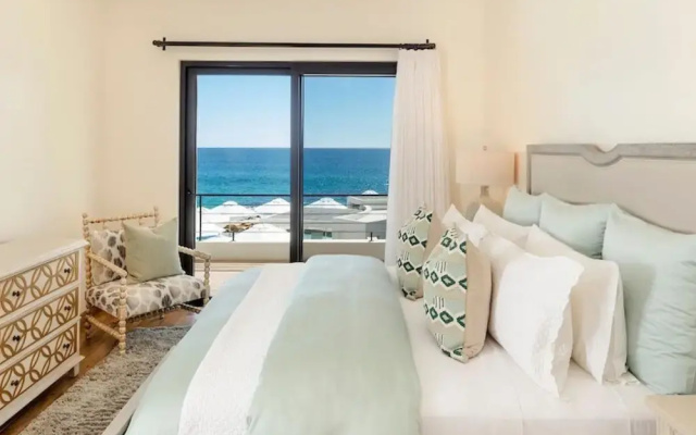 Oceanfront 3bd Penthouse Residence