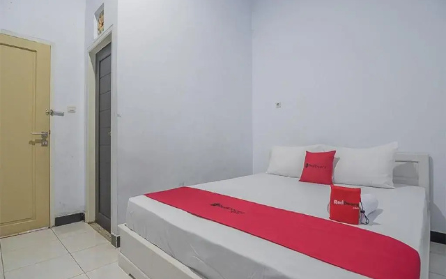 RedDoorz Syariah near Ramayana Mall Tarakan
