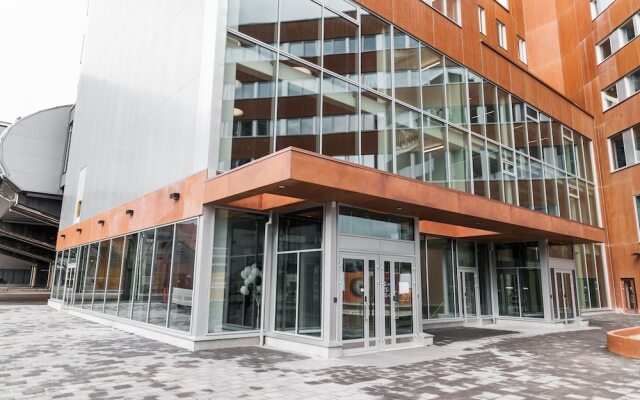 Отель Forenom ApartHotel Vantaa Tikkurila Финляндия, Вантаа - отзывы, цены и фото номеров - забронировать отель Forenom ApartHotel Vantaa Tikkurila онлайн вид на фасад