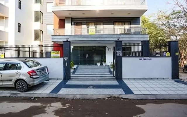 Fabhotel Pacific Homes