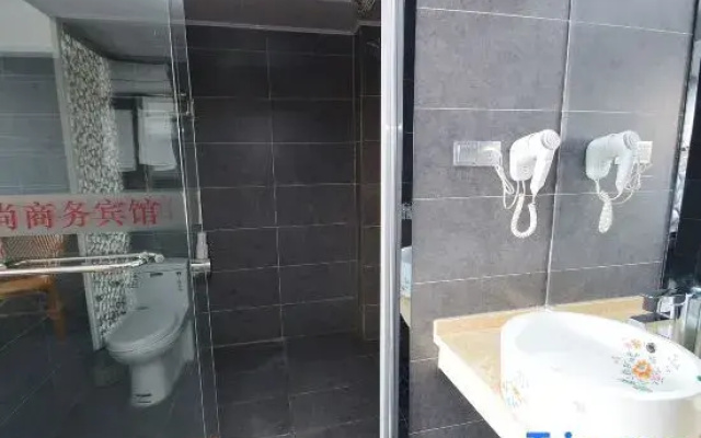 Qingmu Hotel (Ma'anshan New City Huitong Building)
