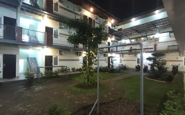 Puspiptek Residence Syariah Mitra RedDoorz