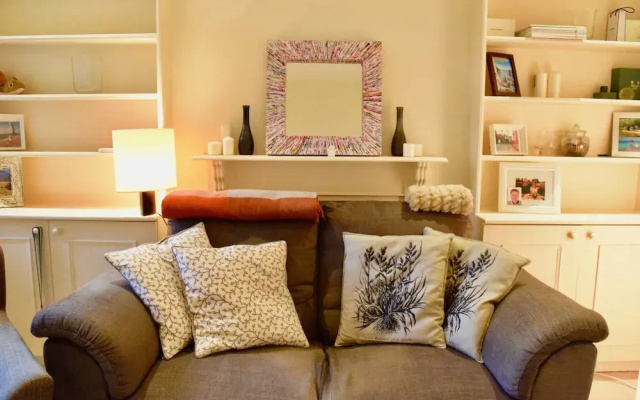 Private Terrace2 Bedroom Home