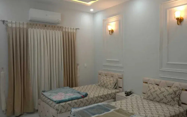 SKM Lodges