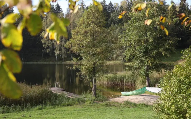 Ööbikuoru Villa