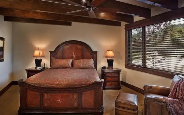 Sun Ridge Lodge At Ski Time