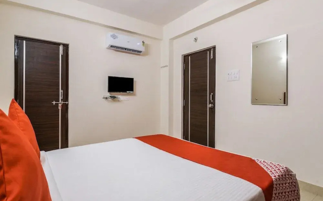 Pramukh Hotels by OYO Rooms