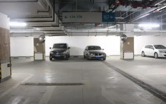 MoBoYun Seascape Apartment (Qingdao chao yang shan Subway Station Rongchuangmao Branch)