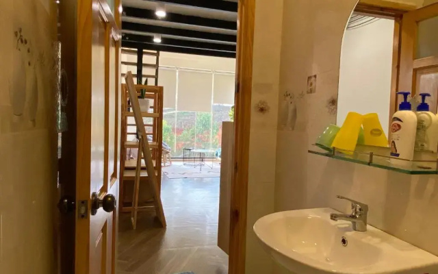 Gia Hạ House R2.1 View Đồi