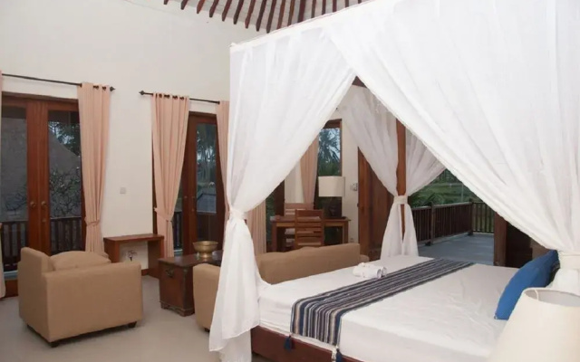 Dewarka Villa