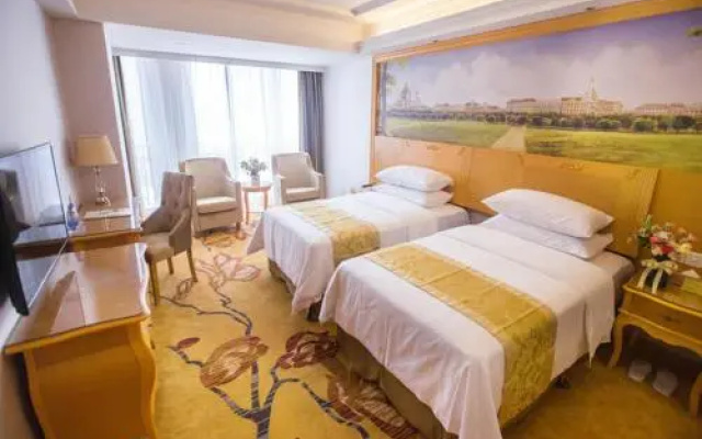 Vienna Hotel Guangdong Huizhou Jiangbei Sanxin