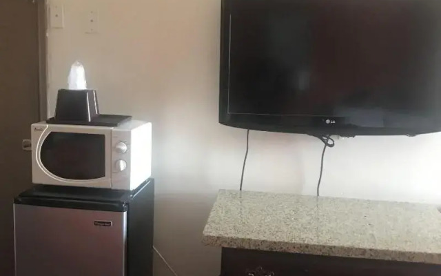 Red Roof Inn Tucson – Vail