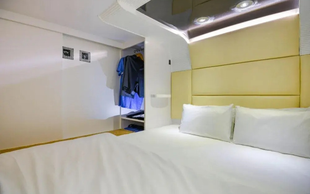 Hotel J-ESPACE 1
