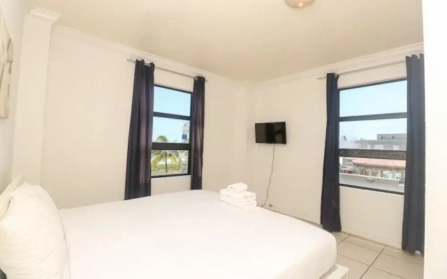 303 Ocean View Apt Hollywood Beach