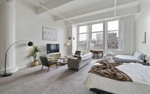 Loft 640