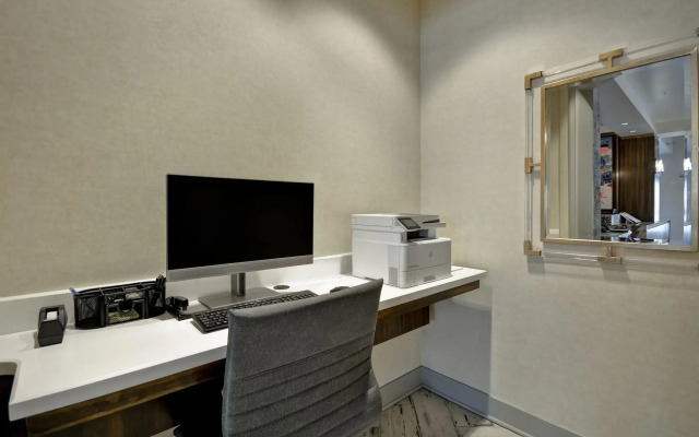 Hotel Indigo Kansas City - The Crossroads by IHG