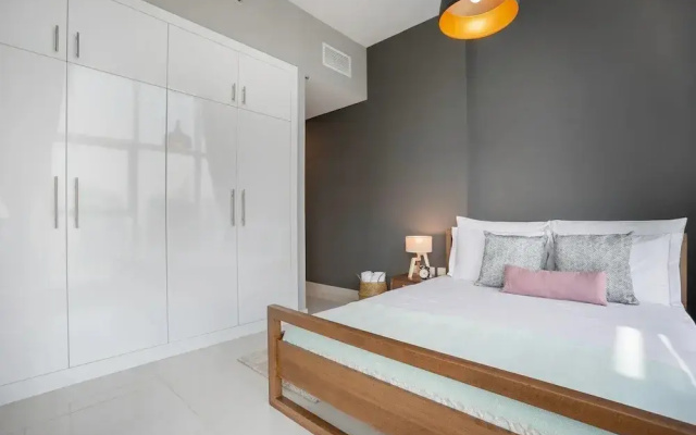 Charming 2-bed Apartment in Dubai