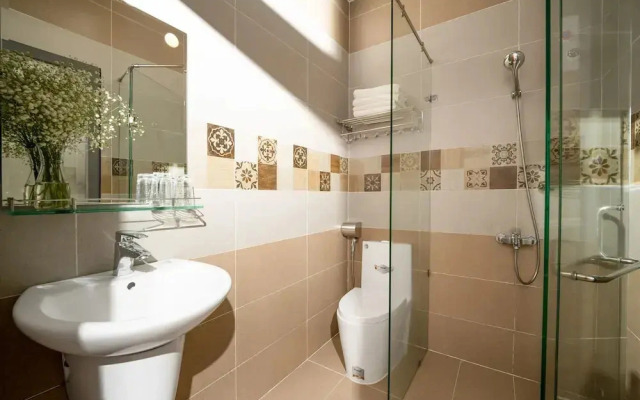RAON Central Hotel