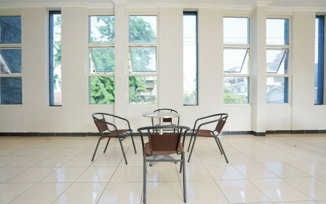 Graha Marina by OYO Rooms
