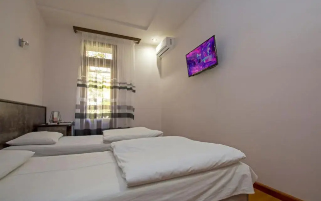 Yerevan Guest House