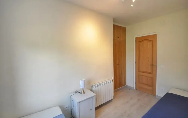 Big Apartment Caprabo