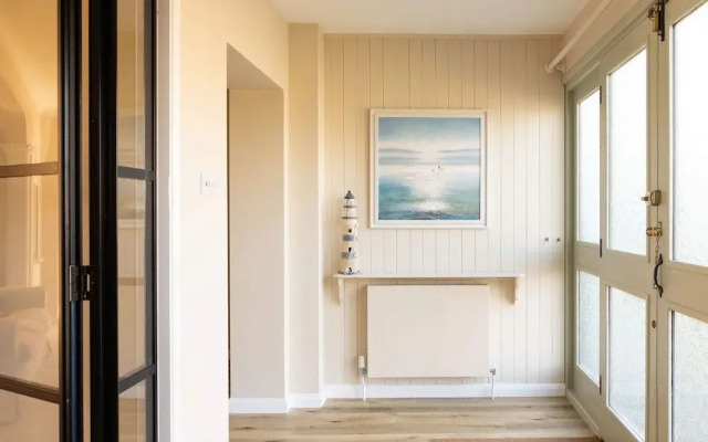 Coastal Comfort for 6 Felpham Beach