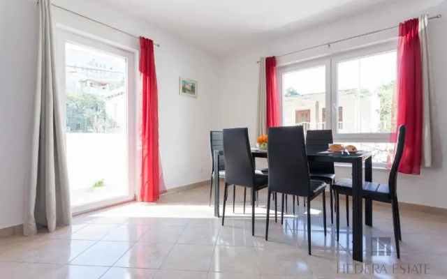 Apartment Rufescens A47