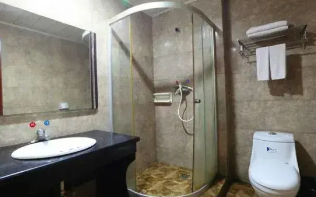 Puyang Nationality Hotel
