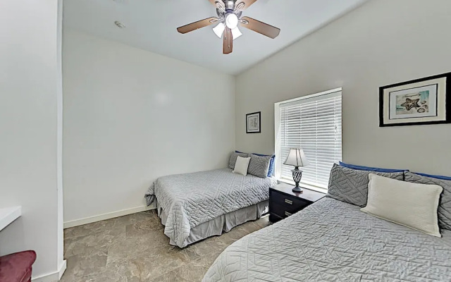 150pb101 3 Bedroom Condo