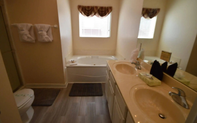 Appleview River Resort