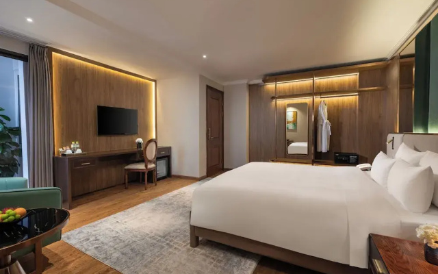 Hanoi Splendid Premium Hotel