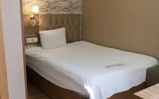 Ers Life Hotel