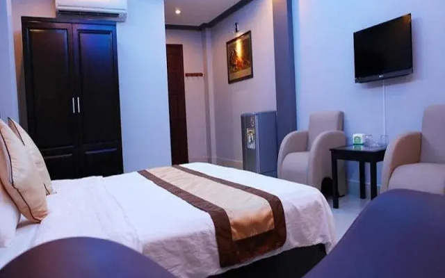 Linh Dan Hotel