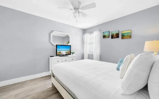 Lullwater Beach 415