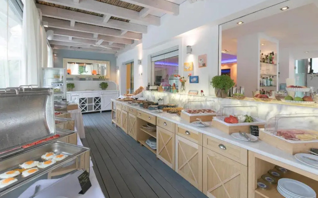 Mandraki Village Boutique Hotel