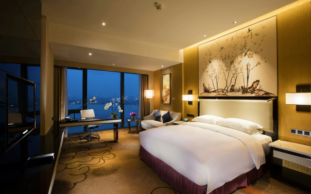 Hilton Wuhan Riverside
