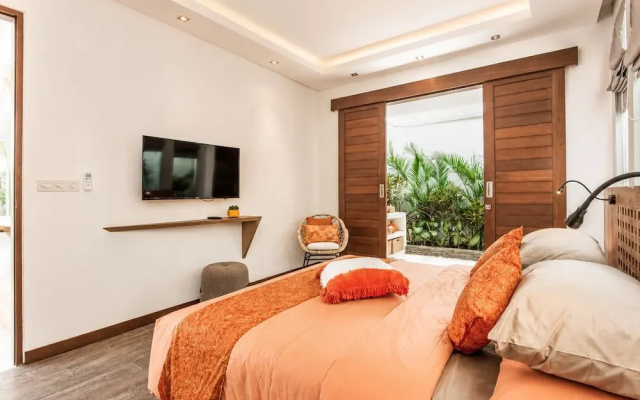 Dreamy 5 BR Villa 200m to Berawa Beach