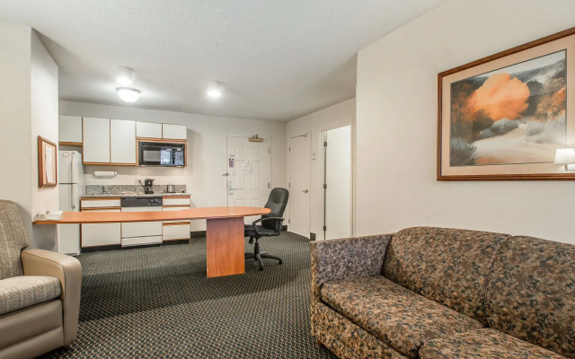 Birch Hill Suites Columbia