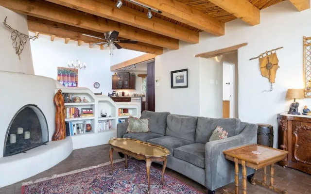 Santa Fe Fashion Designer's Home