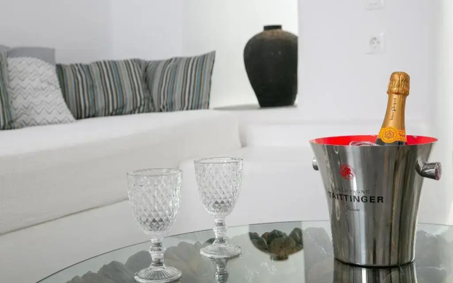 Vogue Suites