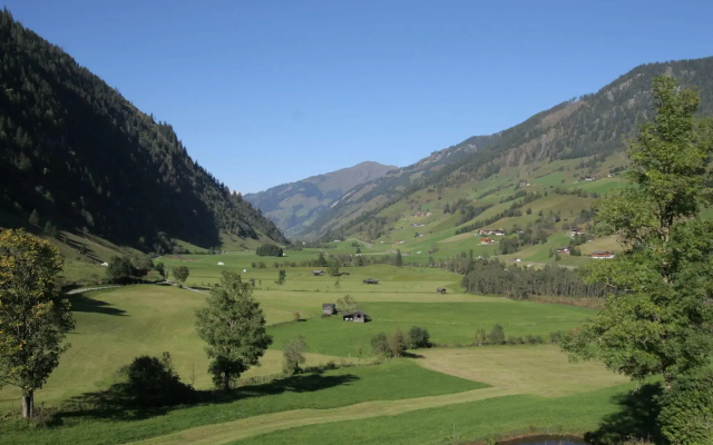 Tranquil Apartment in Rauris near Rauriser Hochalmbahnen
