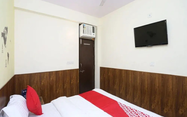 OYO 15994 Hotel Bullet Inn & Lounge