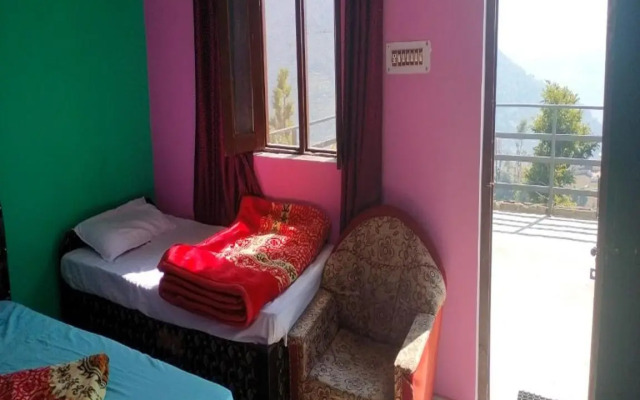 Chaukhamba Homestay by StayApart